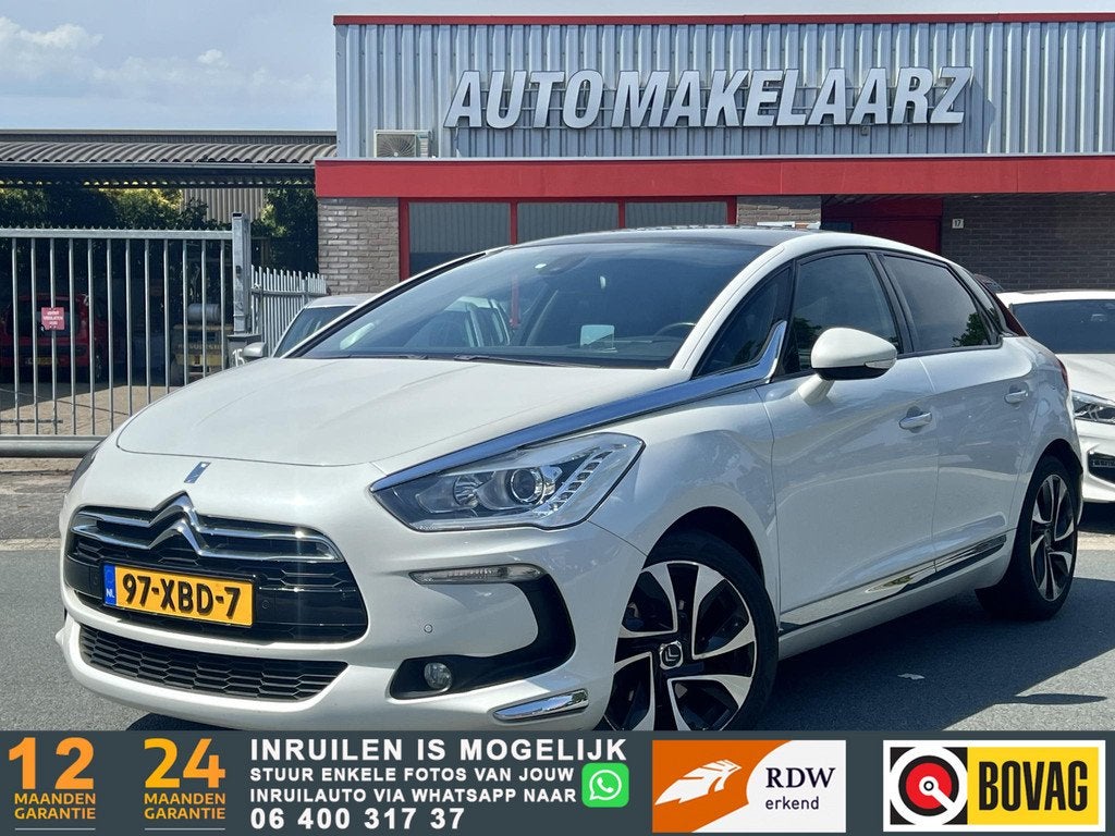 Citroen DS5 1.6 THP So Chic PANO LEDER KEYLESS NAP, Auto's, Citroën, Automatische klimaatregeling, Gebruikt, Wit, 1598 cc