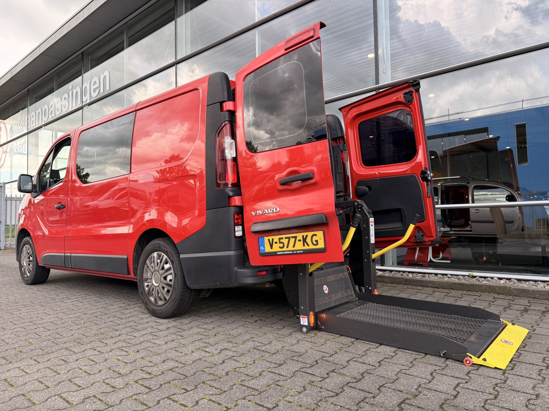 Opel Vivaro 5+1 Rolstoelbus 1.6 CDTI L1H1 Edition (Mooie com, Auto's, Voorwielaandrijving, Gebruikt, Euro 6, 4 cilinders