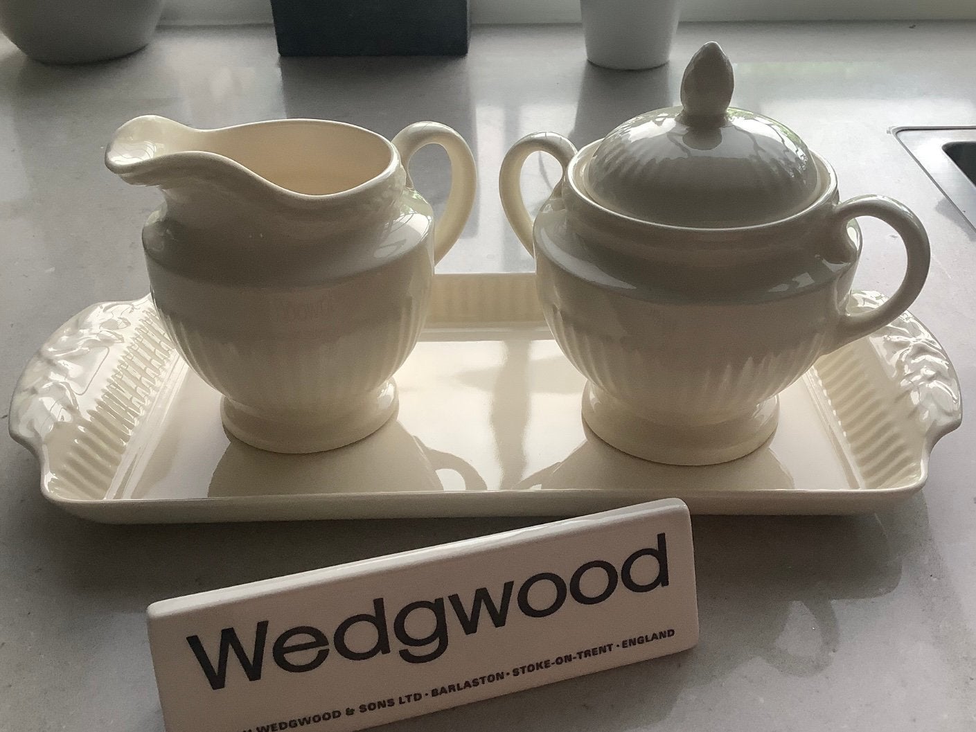 Zgan melk en suikerset WEDGWOOD EDME., Huis en Inrichting, Keuken | Servies, Overige typen, Ophalen of Verzenden, Zo goed als nieuw