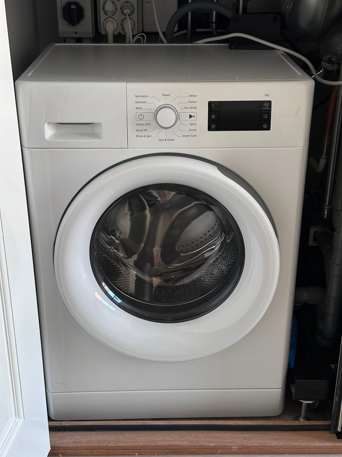 Wasmachine IKEA 7KG - Nauwelijks gebruikt, Ophalen, Zo goed als nieuw, 85 tot 90 cm, 1200 tot 1600 toeren