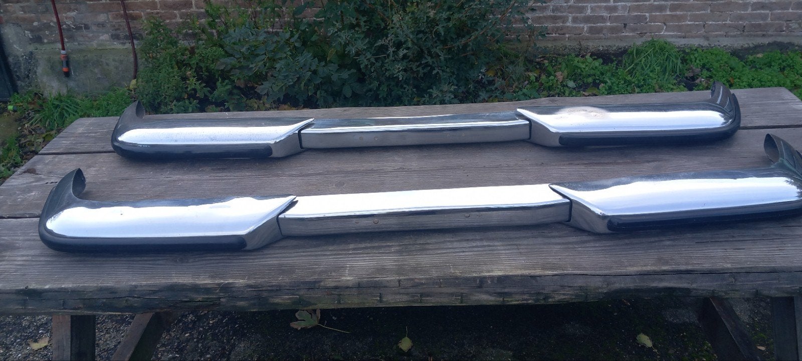 Volvo P1800 Bumper Set, Gebruikt, Ophalen of Verzenden, Oldtimer onderdelen, Bumper