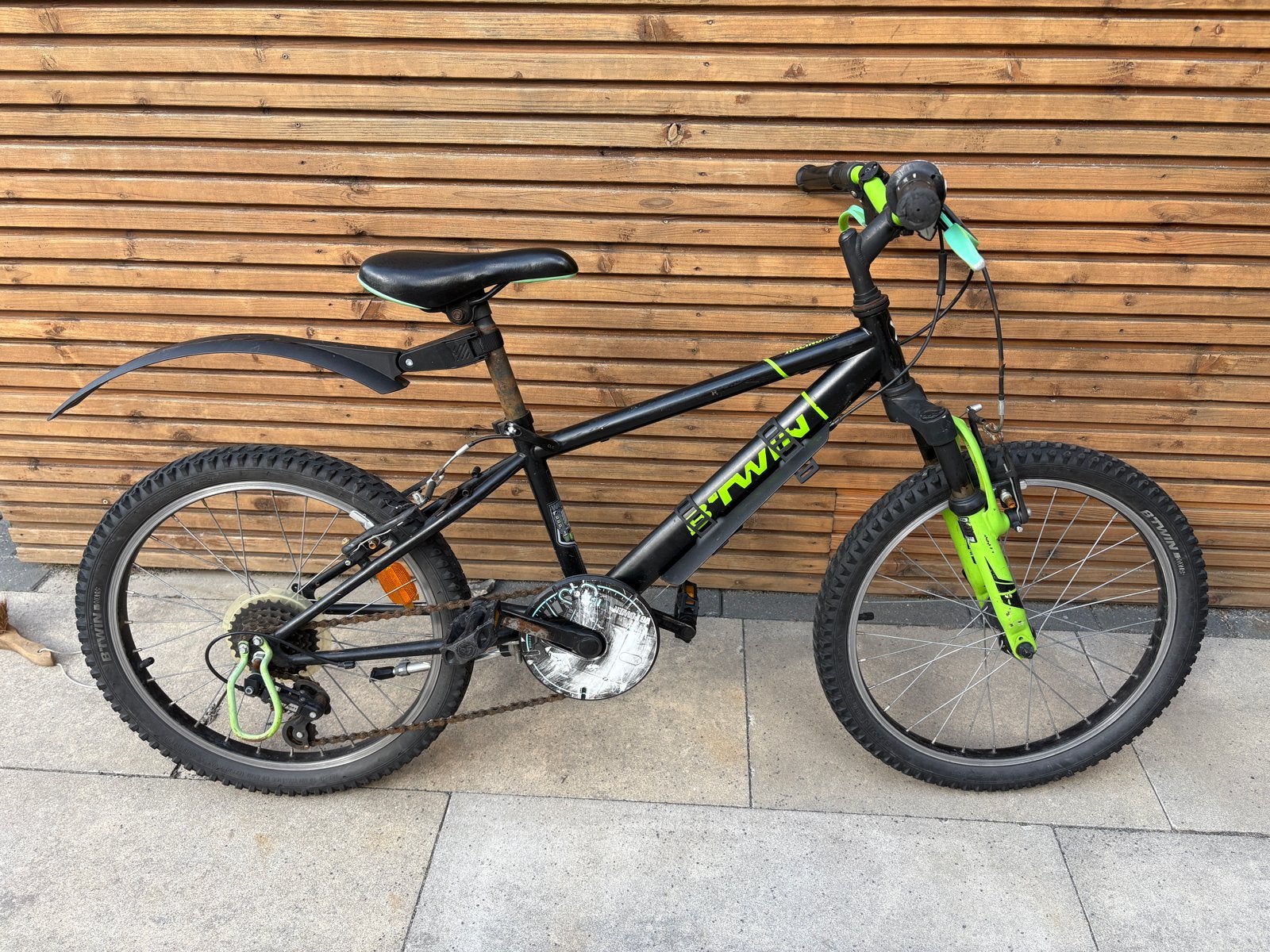 B'Twin kinderfiets - 20 inch, Fietsen en Brommers, Ophalen, Gebruikt, Velgrem, 20 inch of meer