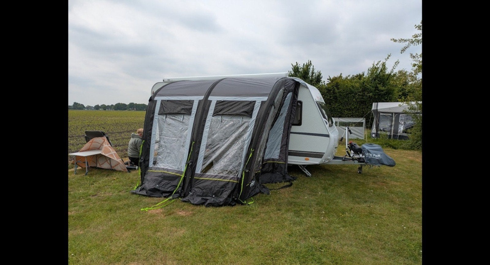Opblaasbare voortent. Viera 280 easy air, Caravans en Kamperen, Voortenten en Luifels, Ophalen, Zo goed als nieuw