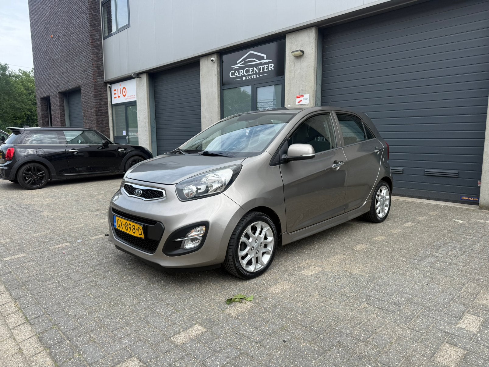Kia Picanto 1.0 Cvvt 5-drs | CLIMA | STOELVRMNG | APK, Auto's, Kia, Voorwielaandrijving, Zwart, 400 kg, 23 km/l