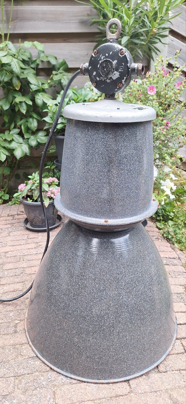 Origineel 60's industriële design hanglamp grijs emaille, Ophalen, Grijs, Gemerkt, Metaal
