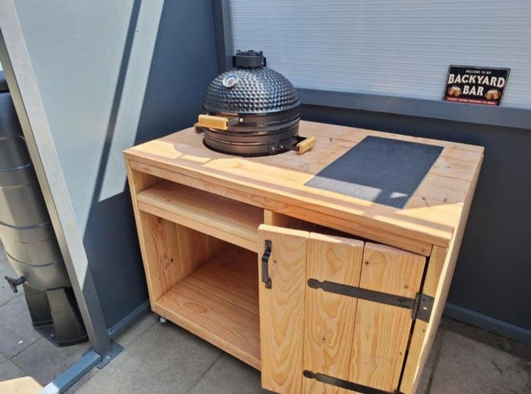 Te koopDouglas buitenkeukenBasterd Kamado kitchen brother, Tuin en Terras, Buitenkeukens, Ophalen of Verzenden
