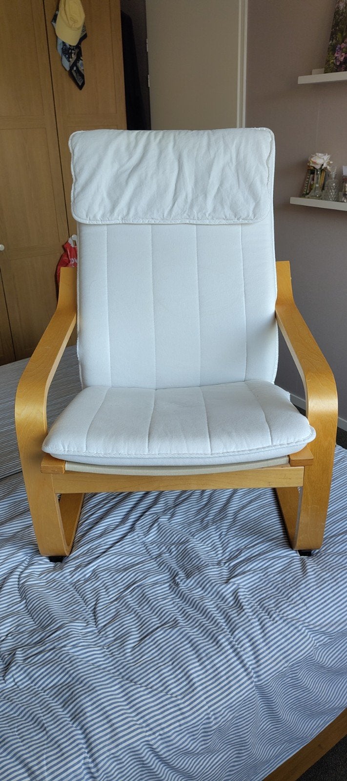 IKEA Poäng fauteuil met witte kussens, Ophalen, Gebruikt, Modern, Scandinavisch, Wit