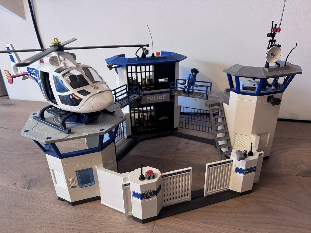 Playmobil Politiebureau 6919 Helikopter 6921 + Motor 6923, Kinderen en Baby's, Gebruikt, Complete set, Overige typen, Ophalen of Verzenden