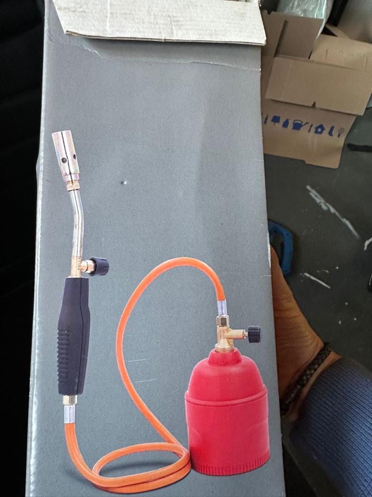 Gasbrander met gasfles - Ideaal voor diverse klussen, Ophalen of Verzenden, Zo goed als nieuw