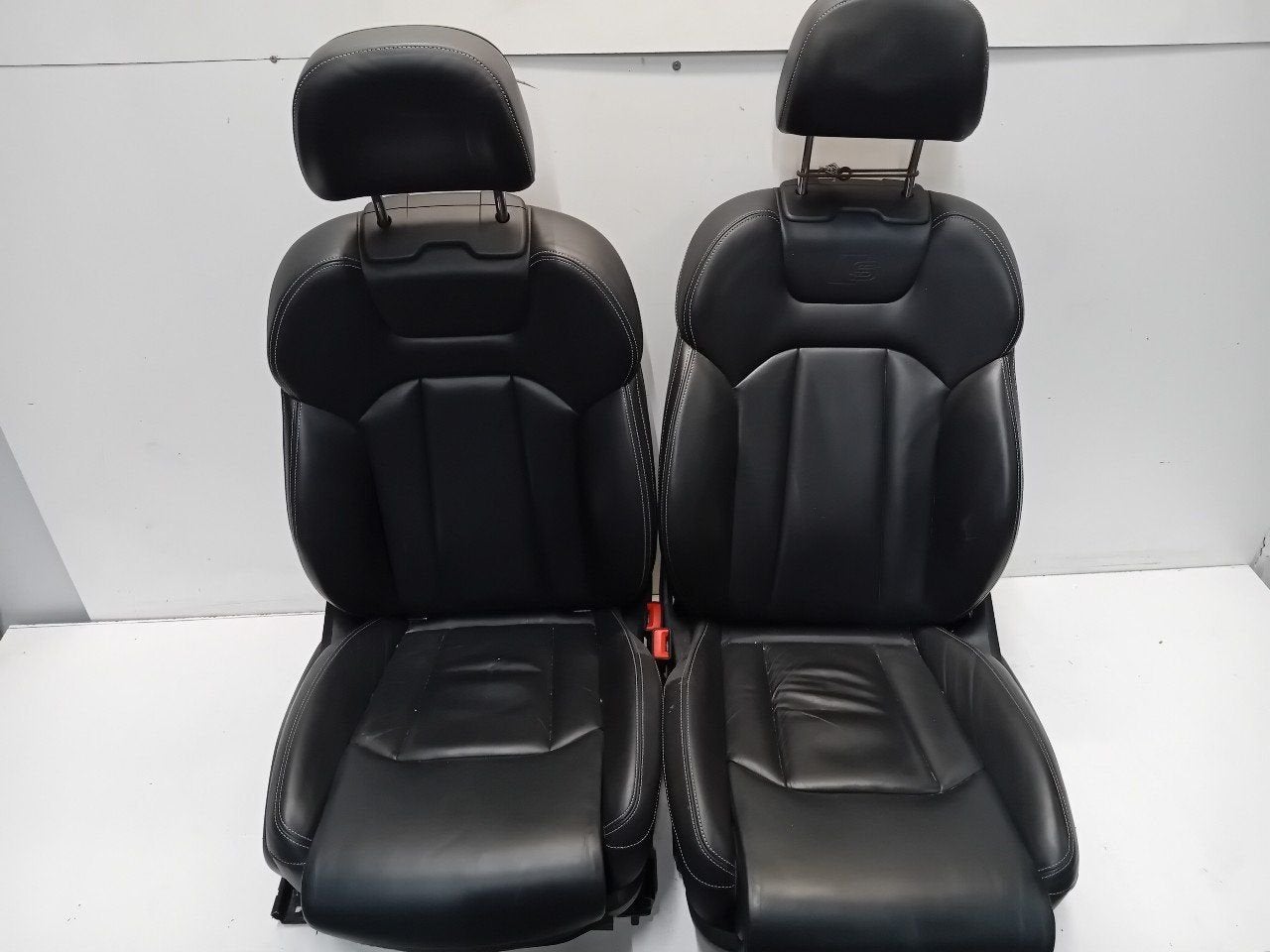 Interieur Audi Q7, Auto-onderdelen, Onderdelen@venauto.nl, Van der Ven Autorecycling B.V., Gebruikt, Ettenseweg 76, 4706 PB Roosendaal, The Netherlands