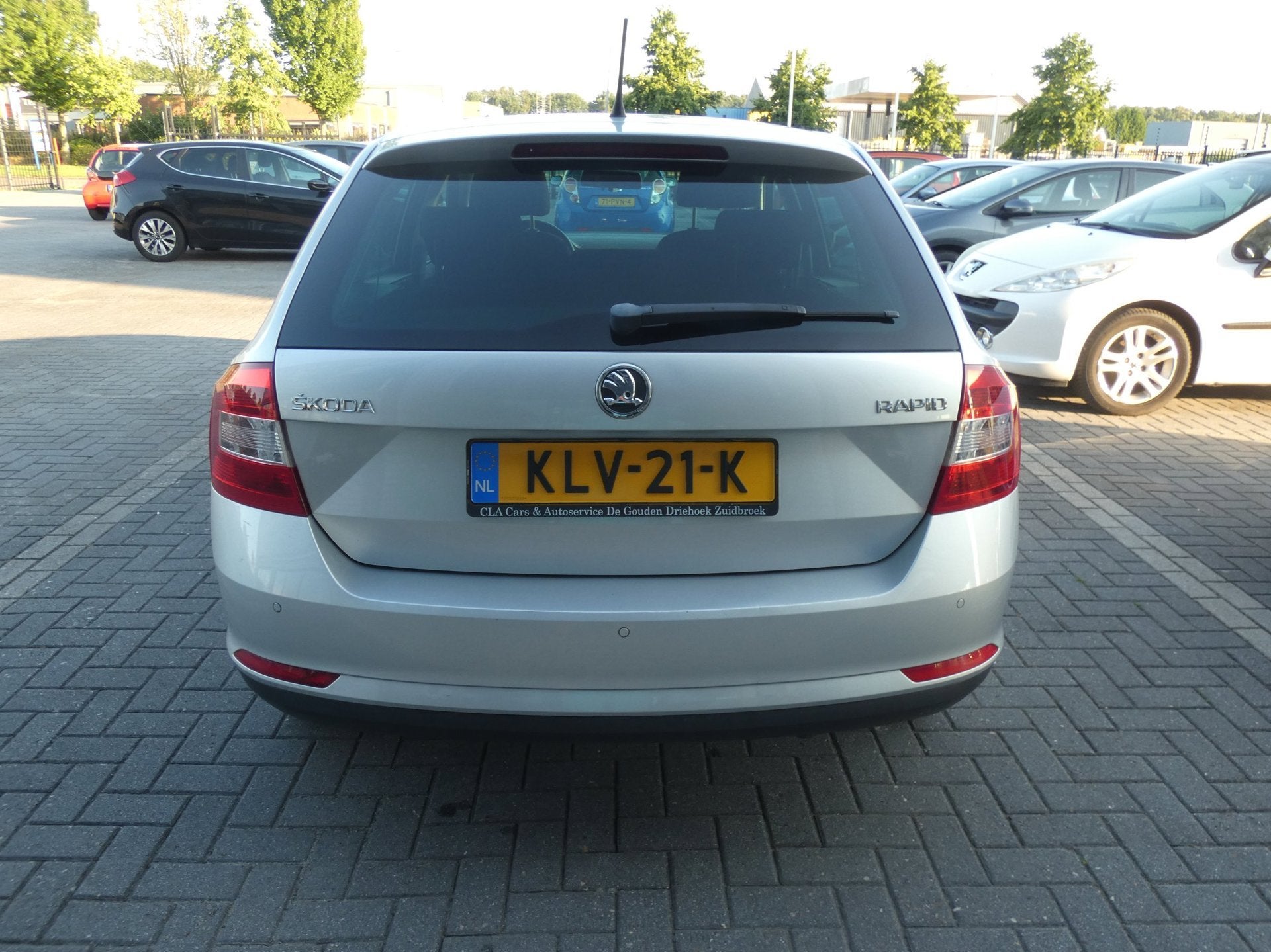 Skoda Rapid Spaceback 1.2 TSI Greentech Elegance Businesslin, Auto's, Skoda, Voorwielaandrijving, Euro 5, Gebruikt, 4 cilinders