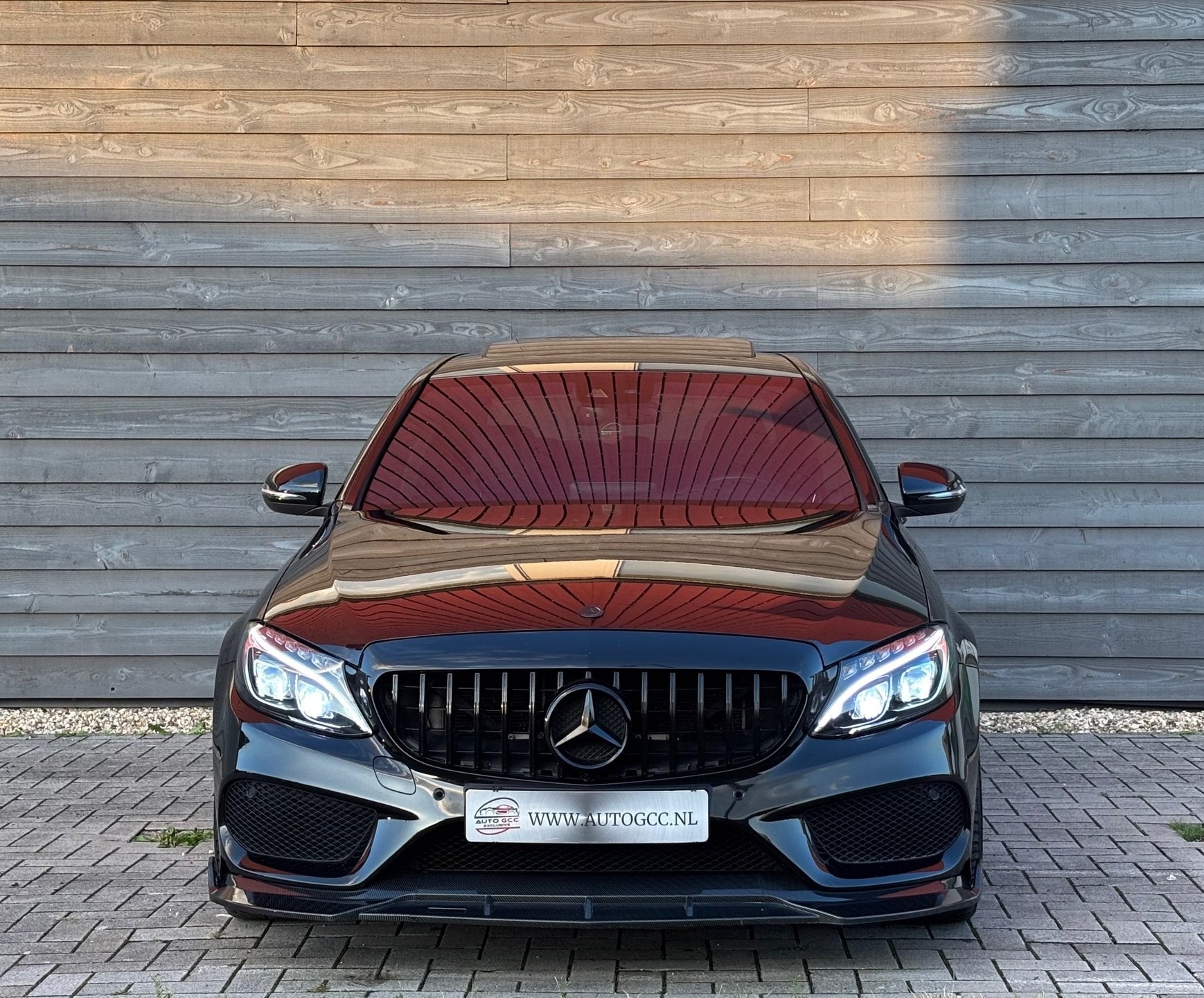 Mercedes-Benz C-klasse AMG 43 4MATIC PANO CAMERA NIGHPACK SF, Auto's, 367 pk, Leder, Bedrijf, Vierwielaandrijving