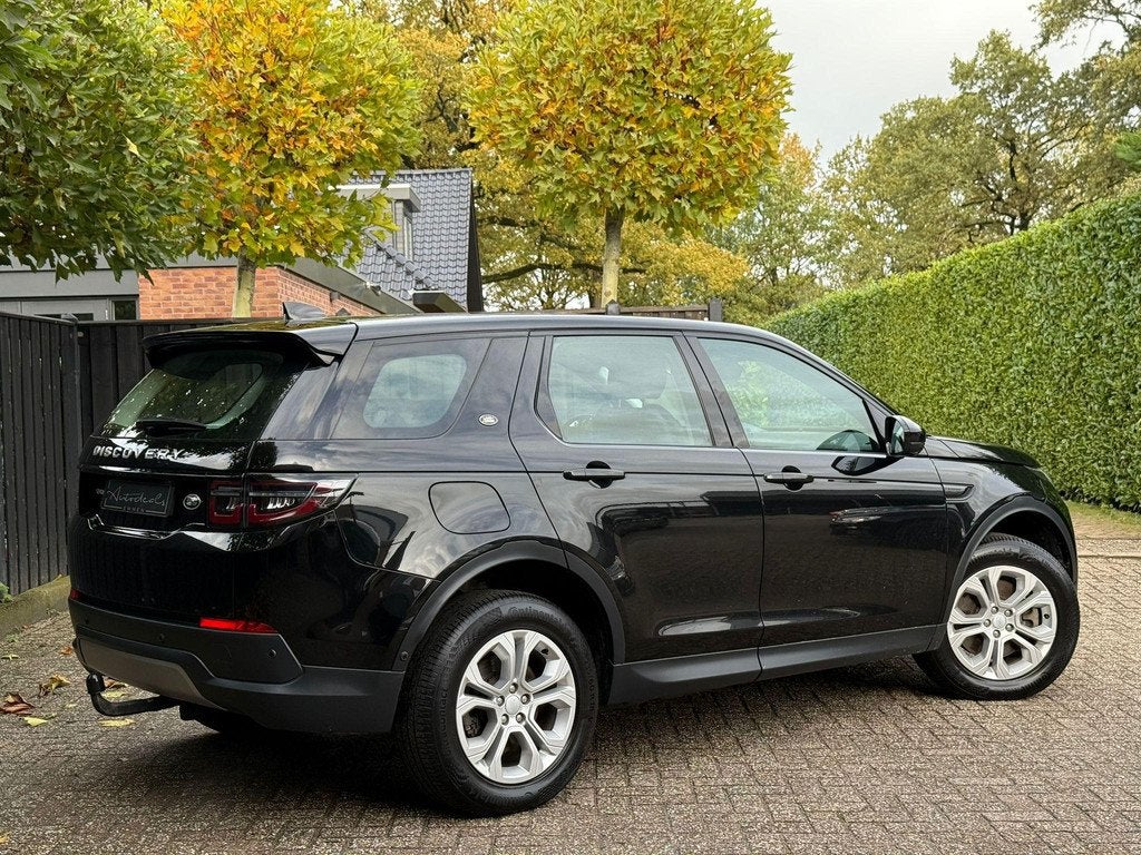 Land Rover Discovery Sport P300e 1.5 S Trekhaak 360 camera, Auto's, Land Rover, Automaat, 309 pk, Gebruikt, Euro 6