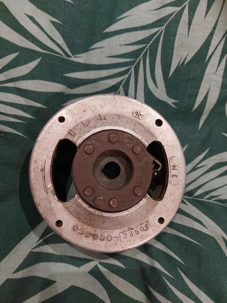 Vervroegend Nippon Denso Vliegwiel, Fietsen en Brommers, Brommeronderdelen | Oldtimers, Ophalen of Verzenden, Gebruikt, Blok, Overige merken