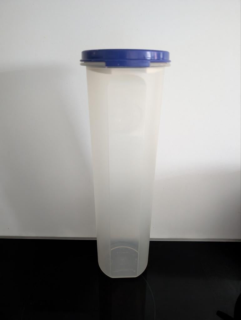 Tupperware spaghetti bus, Huis en Inrichting, Keuken | Tupperware, Ophalen of Verzenden, Zo goed als nieuw, Bus of Trommel