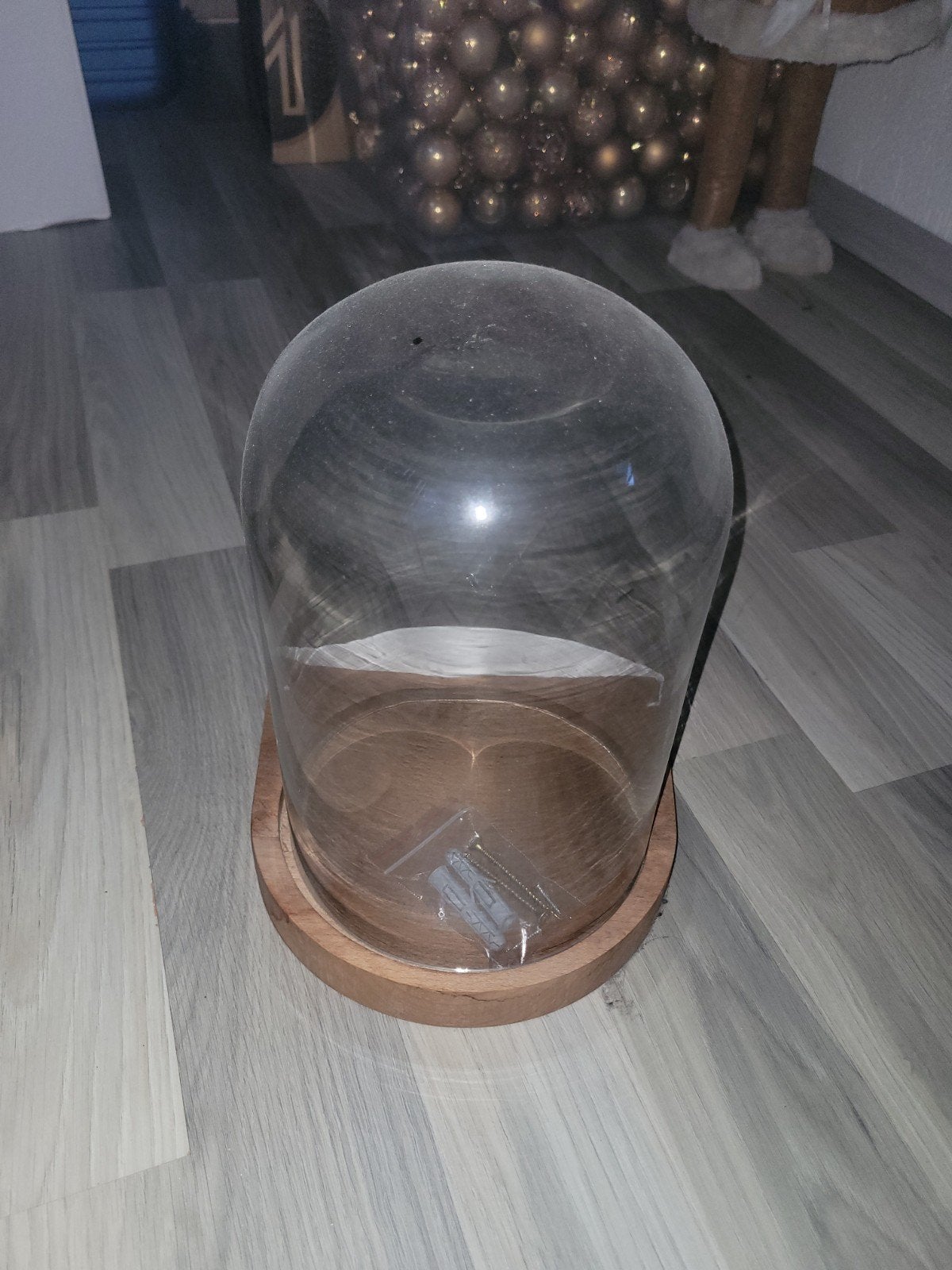 Glazen stolp met houten voet en ophangmogelijkheid, Ophalen, Met voet, Nieuw, 19 cm