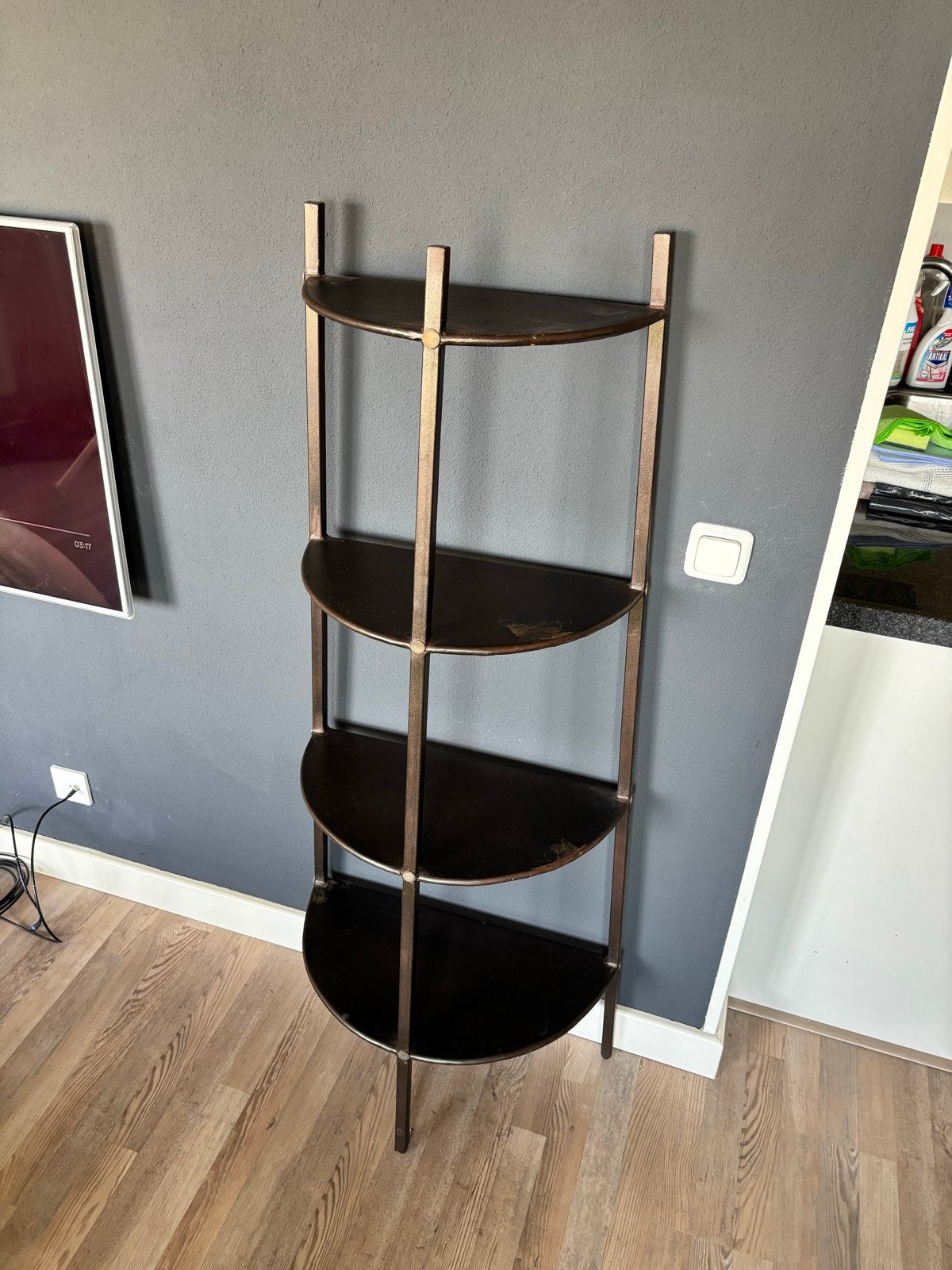 Metalen hoekrek met 4 planken, Ophalen, Gebruikt