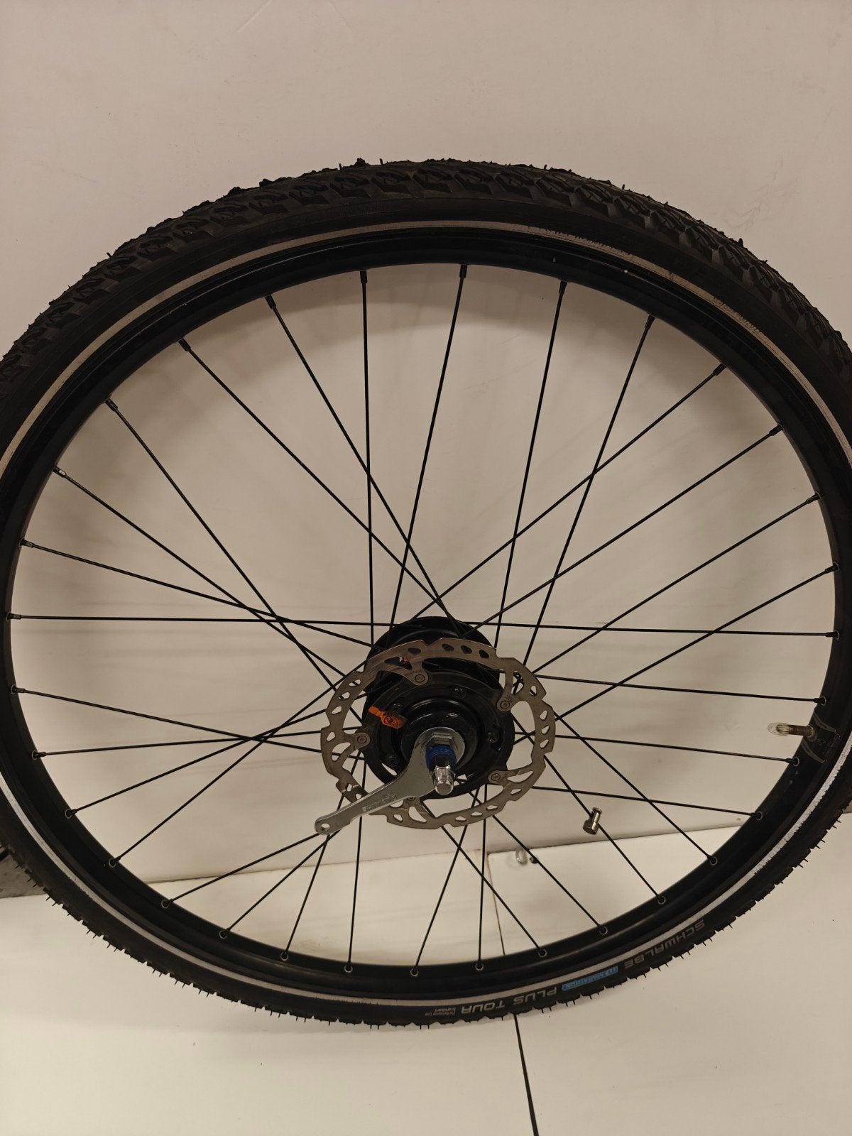 Achterwiel 28 inch Shimano Nexus 8 (SG-C6001-8CD) +Schijfrem, Wiel, Elektrische fiets, Ophalen of Verzenden, Zo goed als nieuw