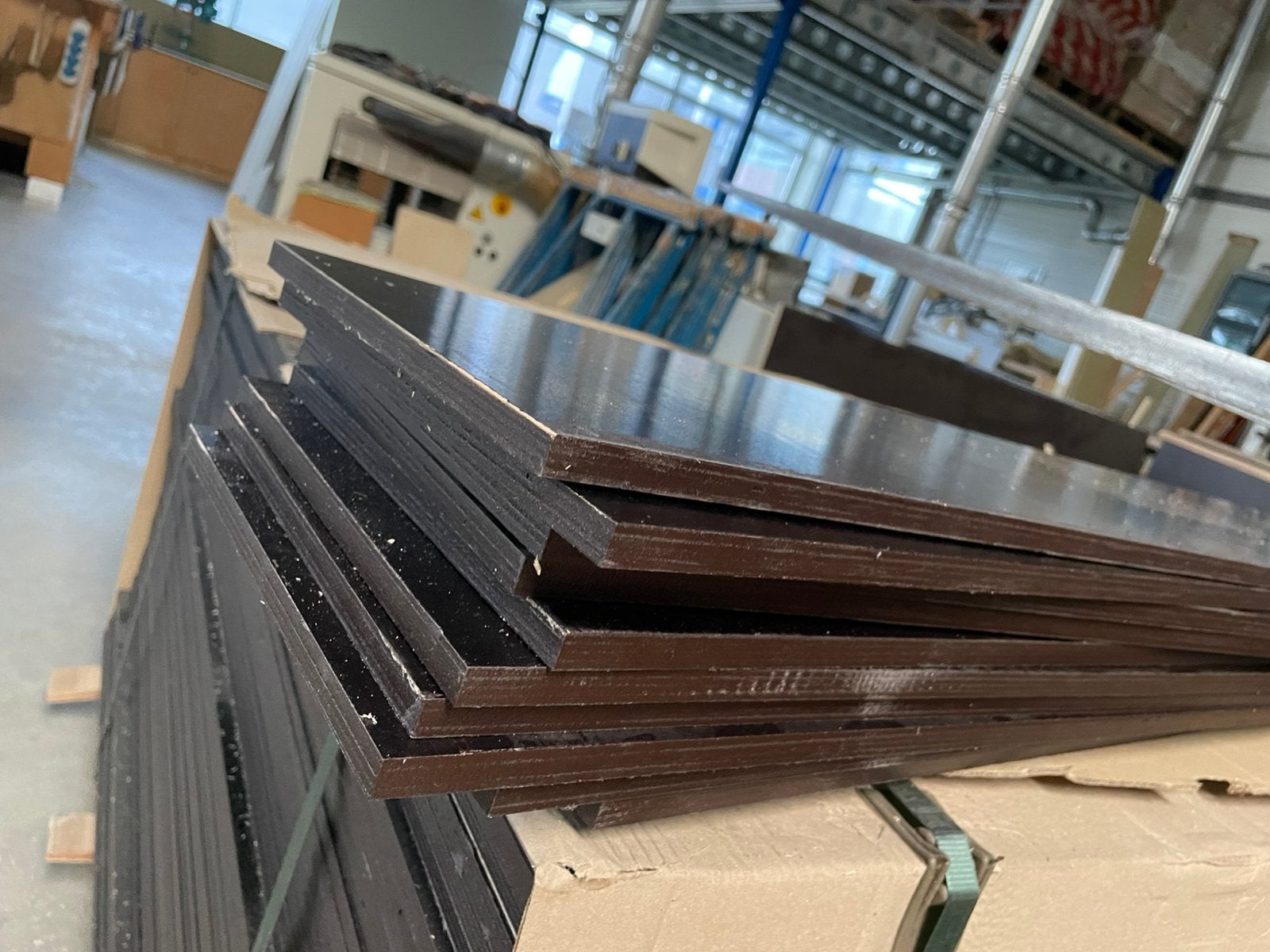 Betonplex stroken 12mm dik, Ophalen, Minder dan 25 mm, Overige typen, Zo goed als nieuw