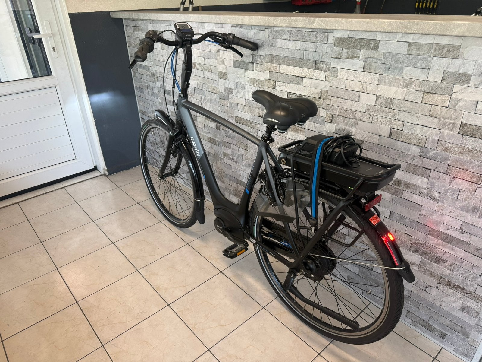 E-Bike Gazelle Orange C310. H57cm. Bosch Active Line Plus, Fietsen en Brommers, Elektrische fietsen, Ophalen, Gebruikt, /, /