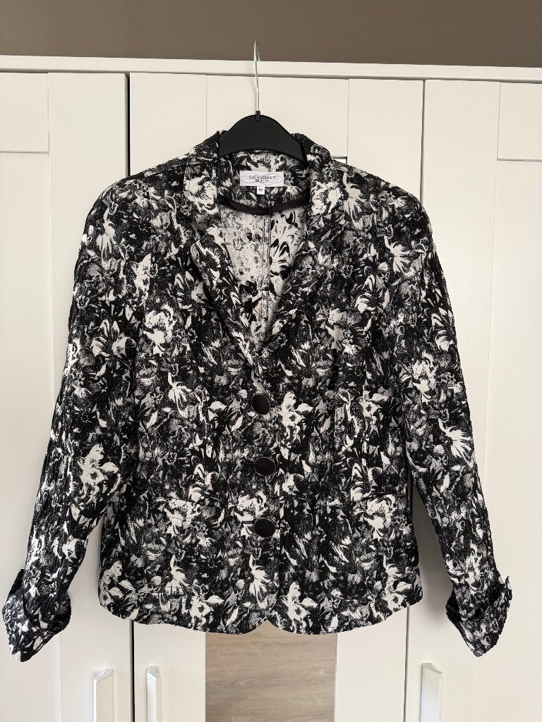 Blazer wit/zwart maat 42 van Katharina V. Braun, Meerkleurig, Maat 42/44 (L), Ophalen of Verzenden, Zo goed als nieuw