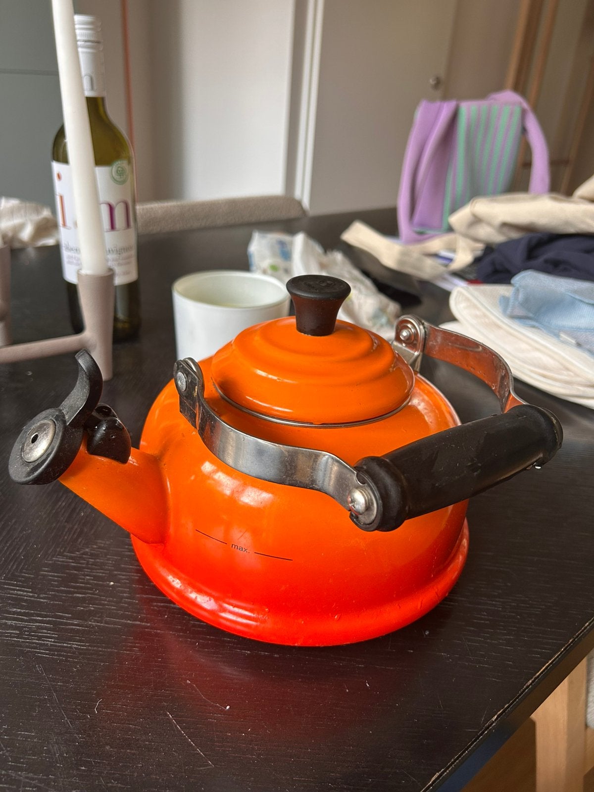 Le creuset fluitketel / waterkoker, Huis en Inrichting, Keuken | Potten en Pannen, Ophalen, Zo goed als nieuw, Gietijzer