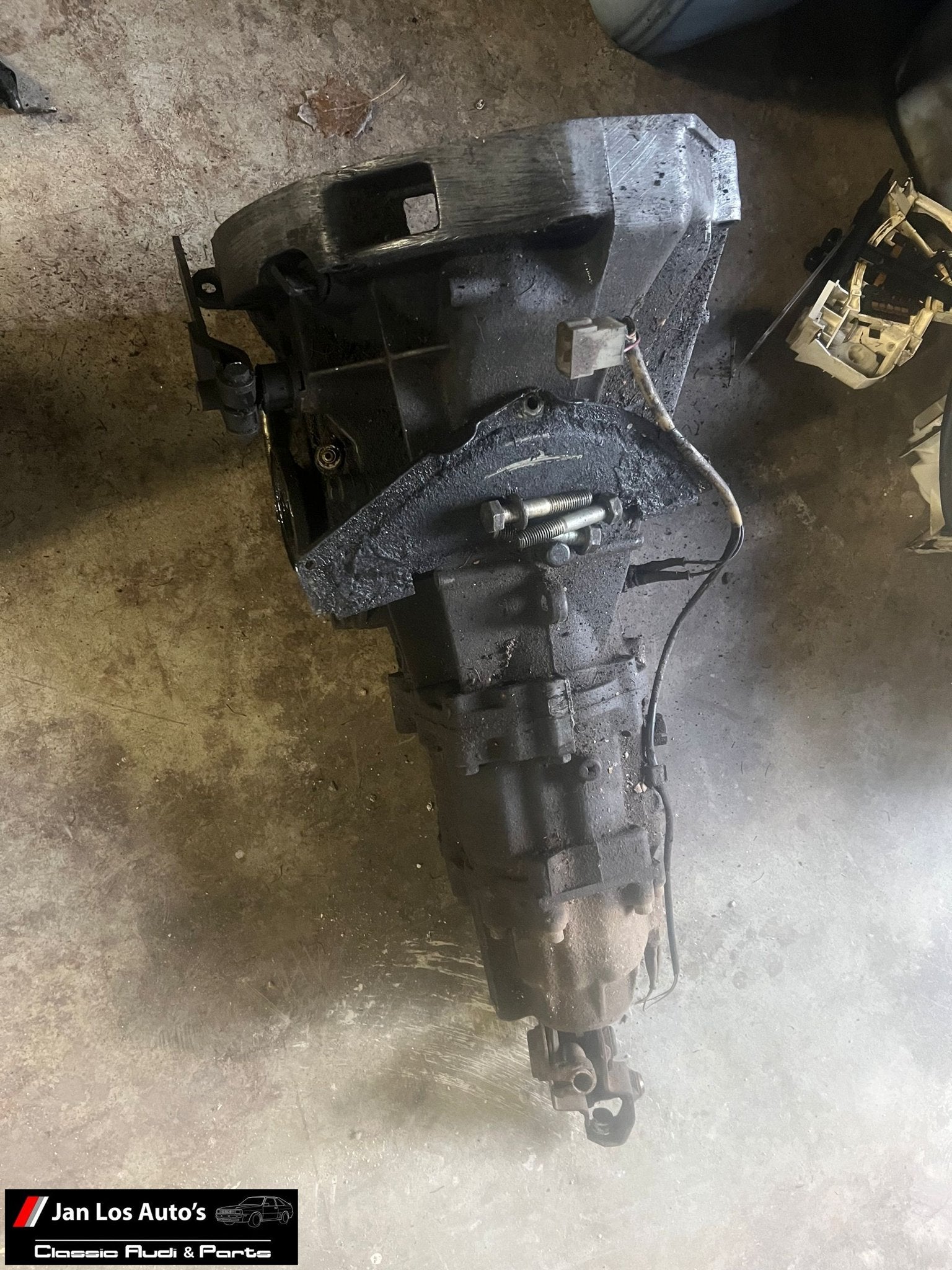 Audi 80 B2 100 typ44 C3 5 bak versnellingsbak, Auto-onderdelen, Gebruikt, -, -, -