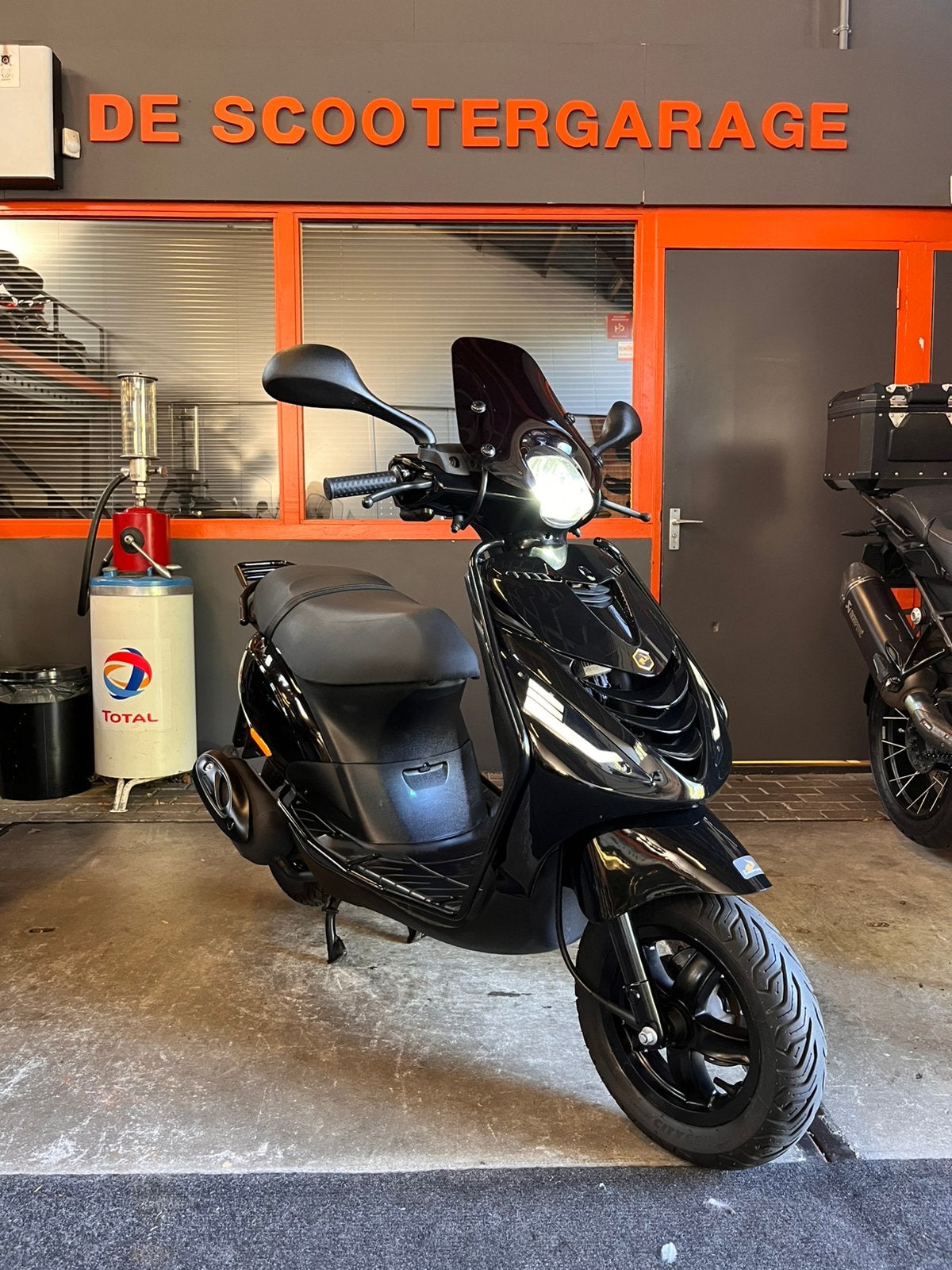 Piaggio Zip Brom 45km SP e3 FULL Black on Black 2017, Ophalen, Gebruikt, Piaggio, Piaggio
