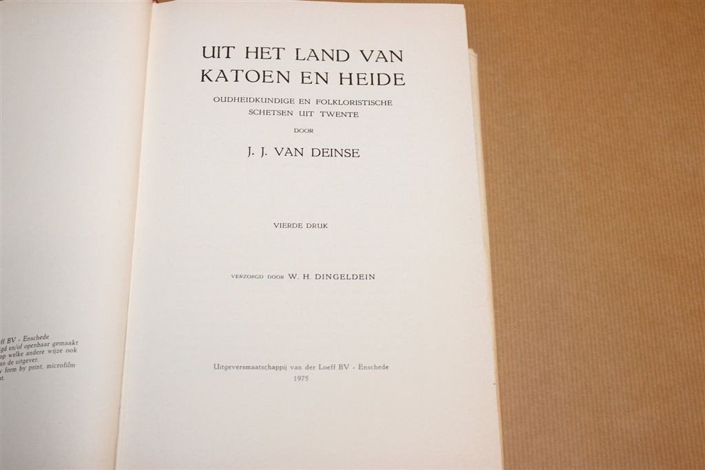 Uit het Land van Katoen en Heide — Twente [1975], Boeken, Ophalen of Verzenden, Gelezen