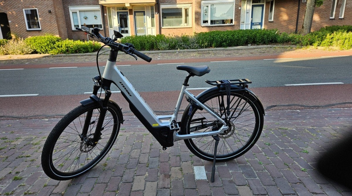 Stevens bikes e-courier plus Dames zilver 52cm, Fietsen en Brommers, Elektrische fietsen, Gebruikt, -, -, 51 tot 55 cm