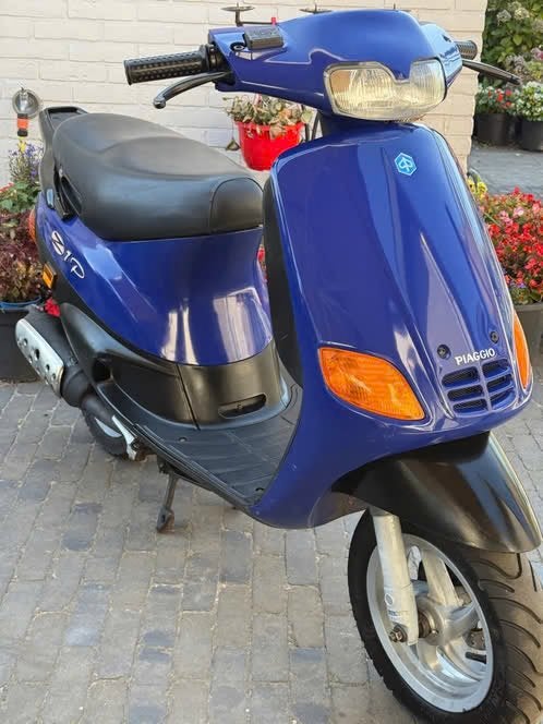GEZOCHT: 2takt scooters, Ophalen of Verzenden, Zo goed als nieuw