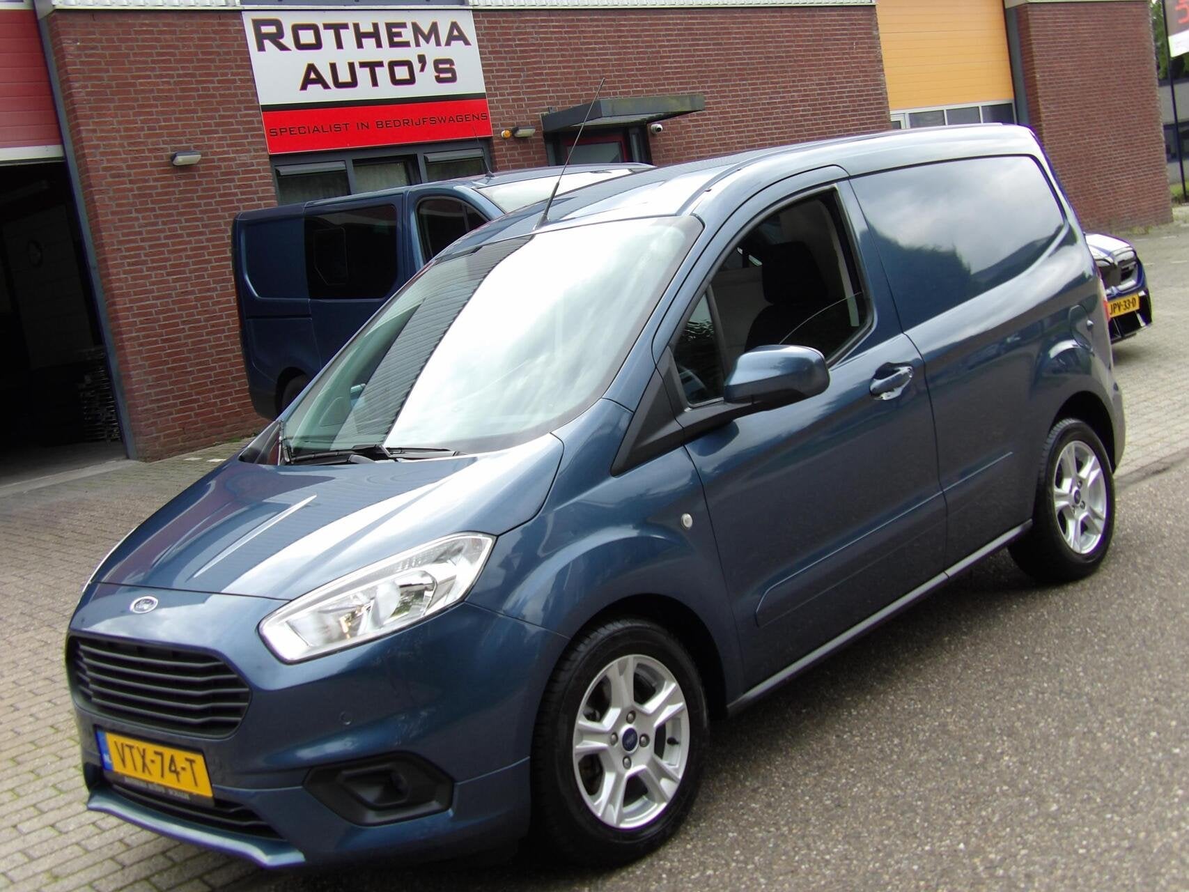 Ford Transit Courier 1.0 BENZINE 100PK 2023 VELE EXTRA'S TOP, Dealer onderhouden, Gebruikt, Euro 6, Blauw