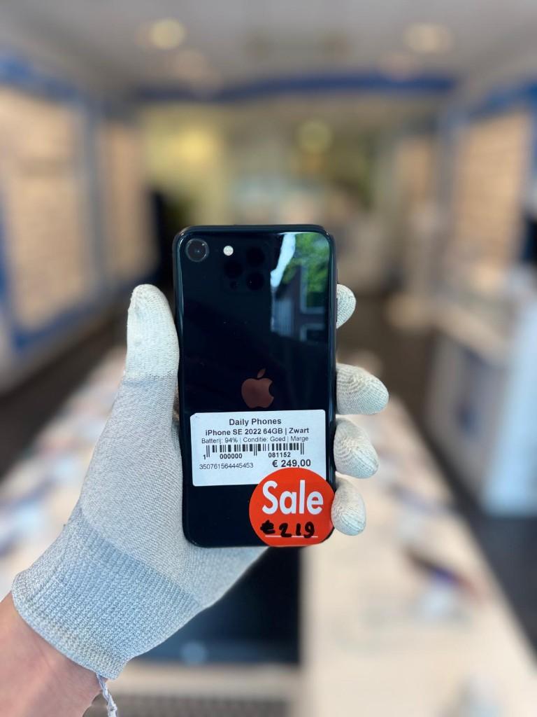 Zo goed als nieuw Apple iPhone SE 2022 64GB, Ophalen of Verzenden, Zo goed als nieuw