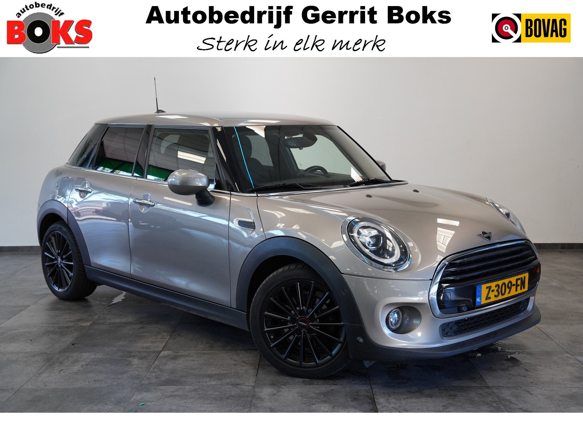 MINI 5-deurs 1.5 Cooper Chili Navigatie Full-led CruiseContr, 136 pk, Gebruikt, Euro 6, Leder en Stof