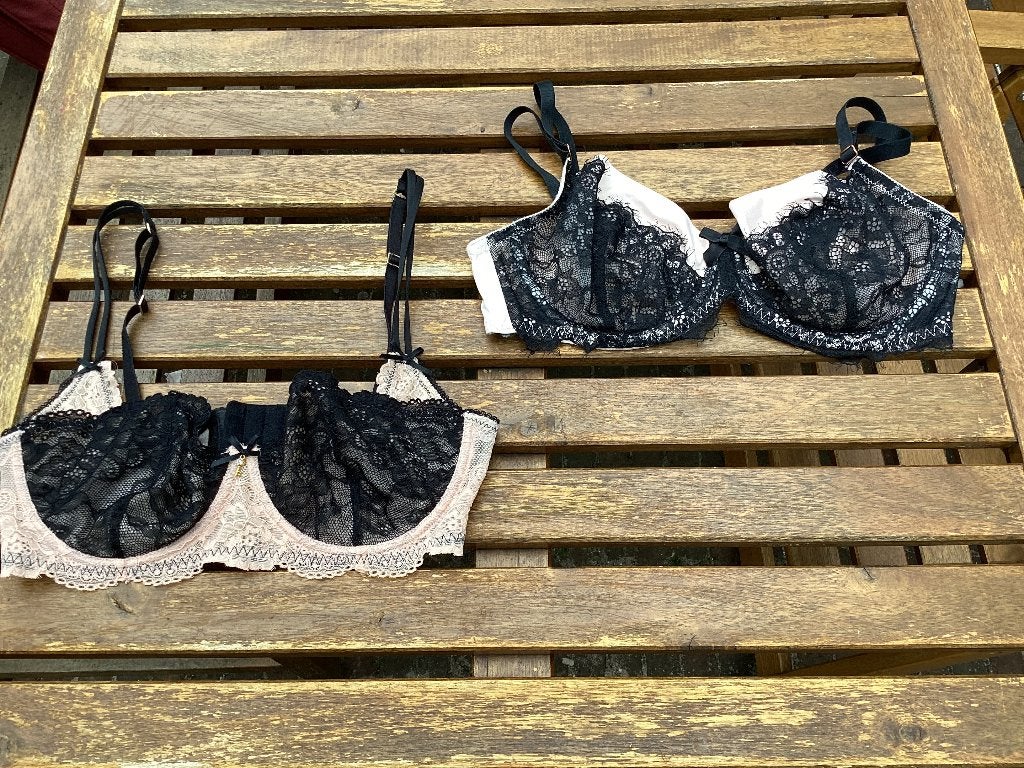 Gratis twee BH’s in maat 70D en 75D, zwart met roze, Sapph, Ophalen of Verzenden, Zwart, BH