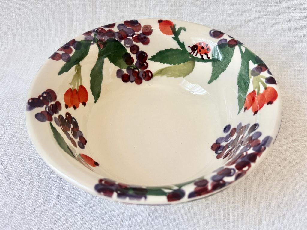 Emma Bridgewater - Rosehip & Elderberry, Huis en Inrichting, Keuken | Servies, Verzenden, Nieuw, Kom(men), Overige stijlen