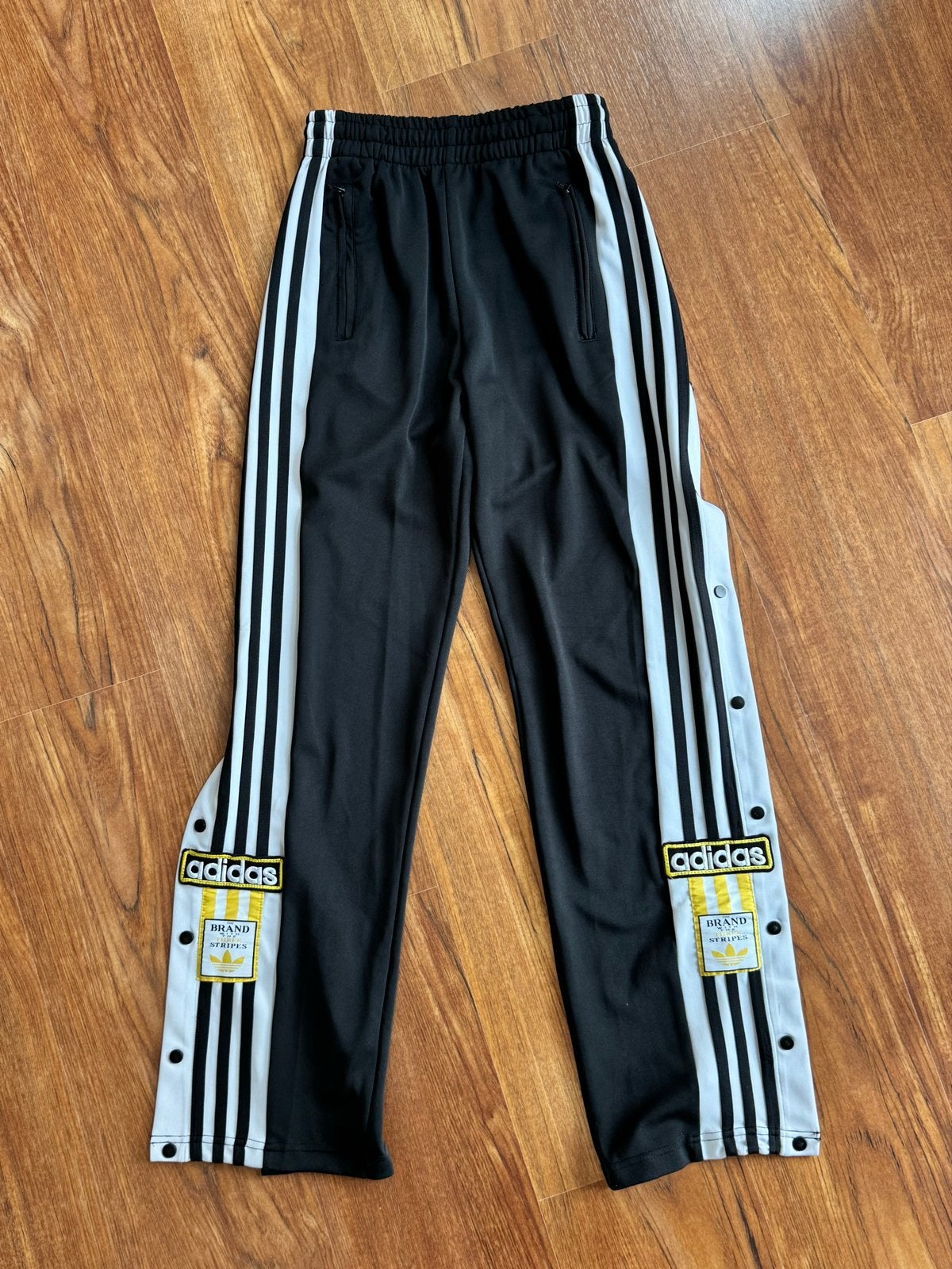Adidas Adibreak Broek met Drukknopen - Zwart/Wit, Zwart, Ophalen of Verzenden, Zo goed als nieuw, Maat 34 (XS) of kleiner