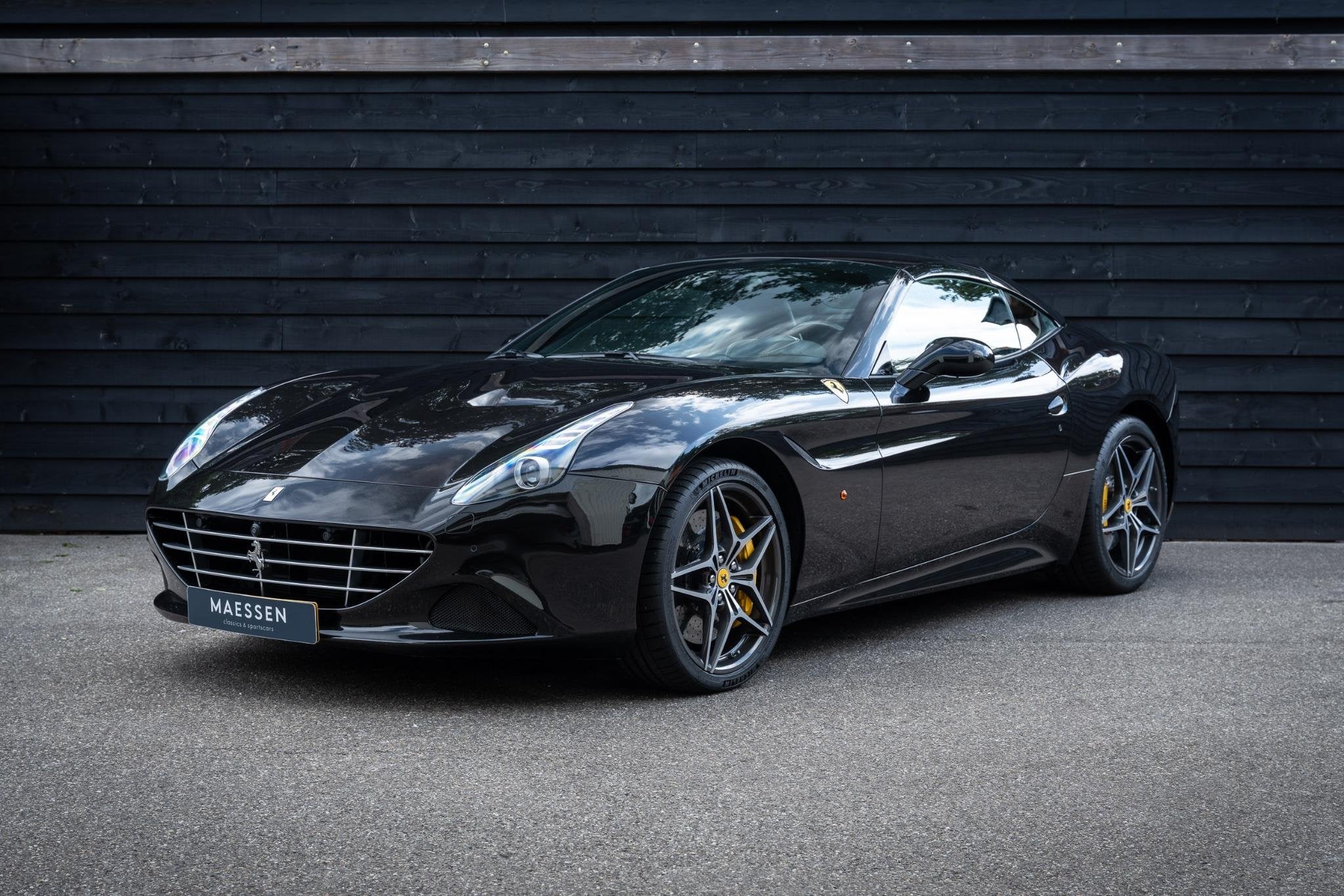 Ferrari California 3.9 T HELE Kroymans Onderhouden - Nero Da, Auto's, Ferrari, Automaat, Euro 5, Achterwielaandrijving, Gebruikt