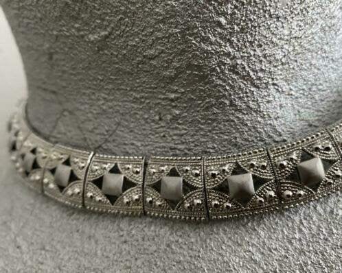 Hals ketting/choker zilverkleurig [v], Sieraden, Tassen en Uiterlijk, Kettingen, Ophalen of Verzenden, Nieuw, Zilver, Overige materialen