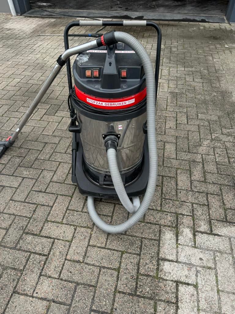 Starmix stofzuiger, Ophalen, Zo goed als nieuw