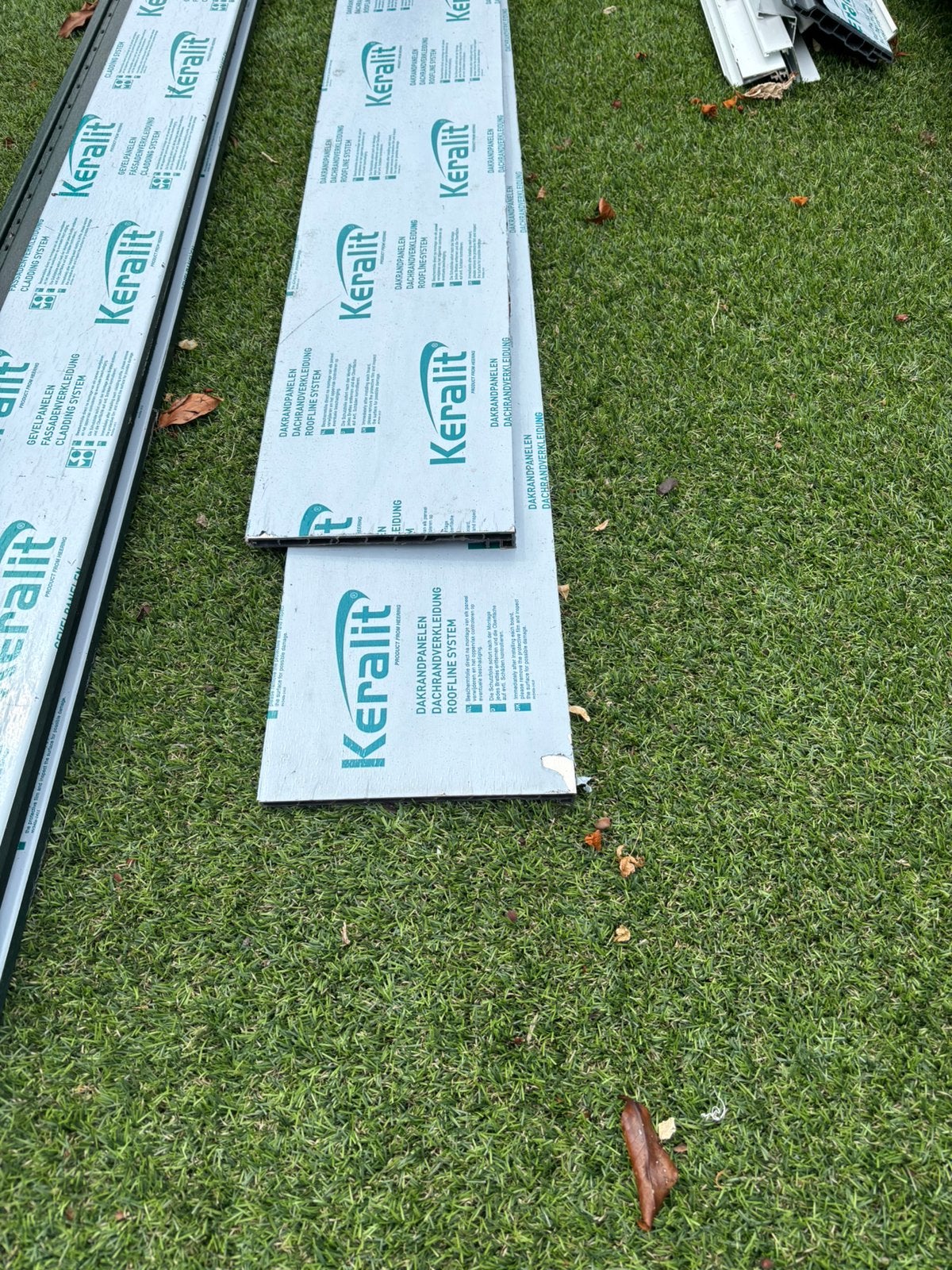Keralit profielen en boeidelen, Ophalen, Zo goed als nieuw