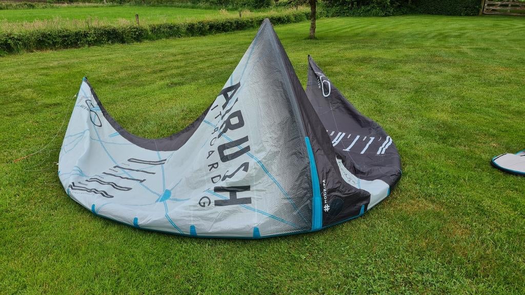 Airush Ultra Team 9m, Gebruikt, 9 m², Geen board, Ophalen of Verzenden