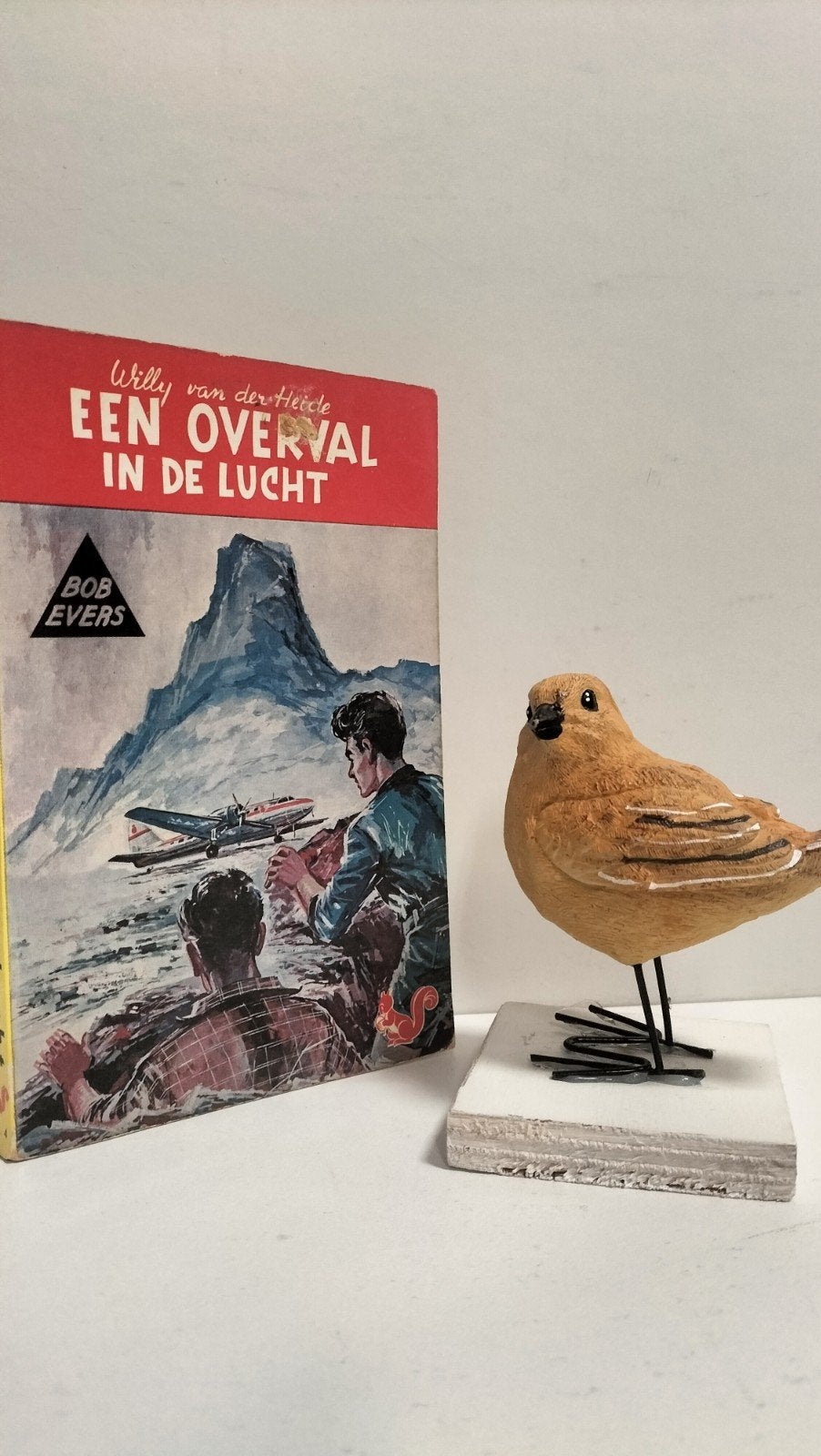 Heide, Willy van der; Een overval in de lucht  (Bob Evers), Boeken, Ophalen of Verzenden, Gelezen