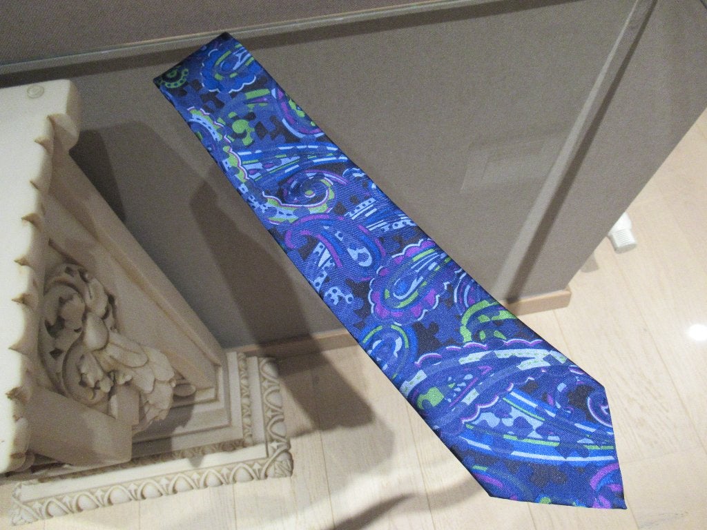 Nieuwe zijden Etro das in mooie kleuren, Verzenden, Nieuw, Blauw, Met patroon
