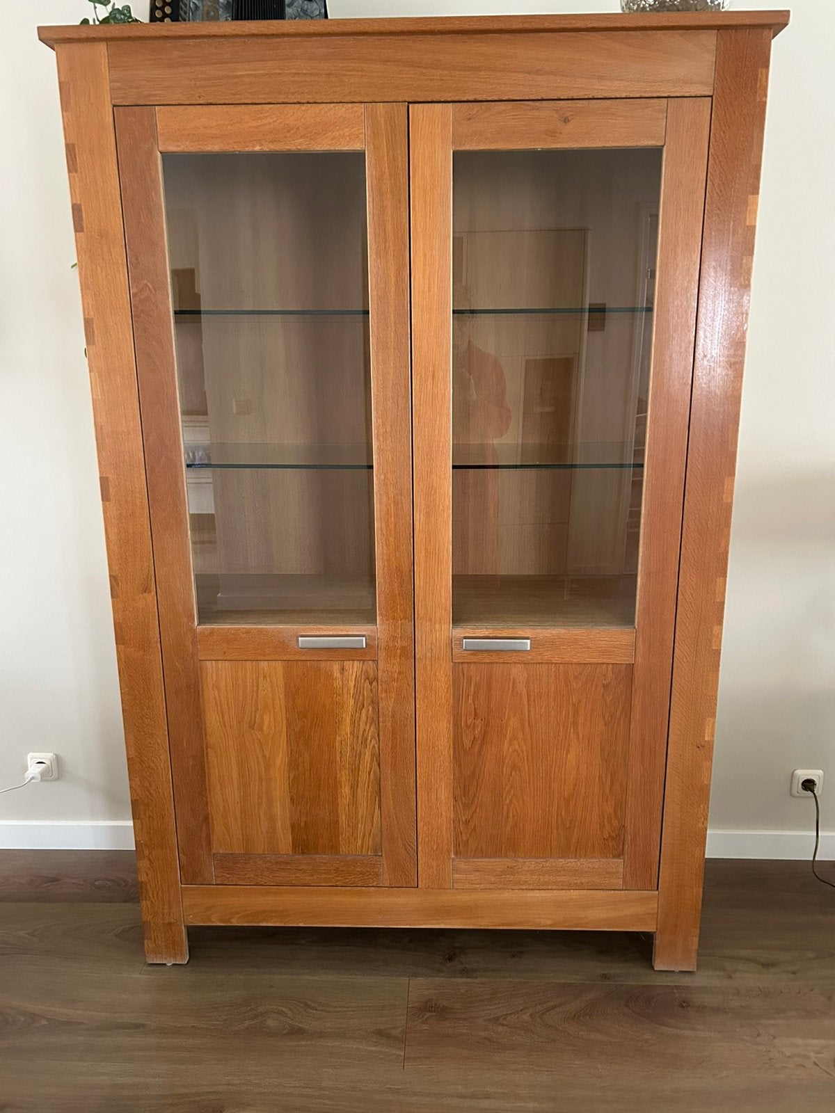 Eiken houten vitrine kast, Ophalen, 100 tot 150 cm, Tijdloos, past zowel bij modern als klassiek, Eikenhout