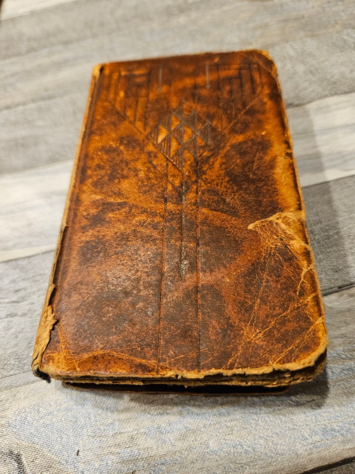 Antiek Zondagsmisboek - Roomsch-Katholiek Priester, Antiek en Kunst, Ophalen of Verzenden, Roomsch-Katholiek Priester, herzien door Pastoor C. Floor