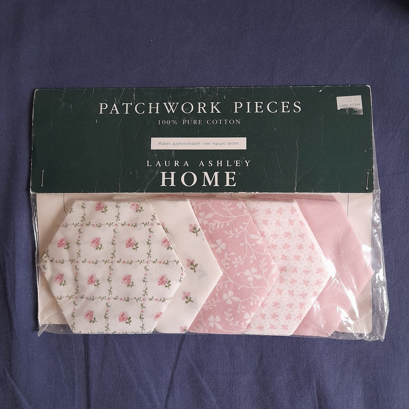 Laura Ashley Home patchwork pieces roze, Hobby en Vrije tijd, Stoffen en Lappen, Nieuw, Ophalen of Verzenden, Katoen, Roze