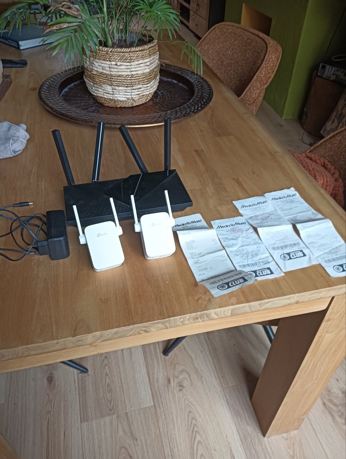 TP-Link Router en 2x Range Extenders Set, Computers en Software, Routers en Modems, Zo goed als nieuw, Router, Ophalen of Verzenden