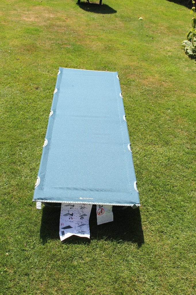 QUECHUA Veldbed voor kamperen 2 stuks, Ophalen of Verzenden, Nieuw