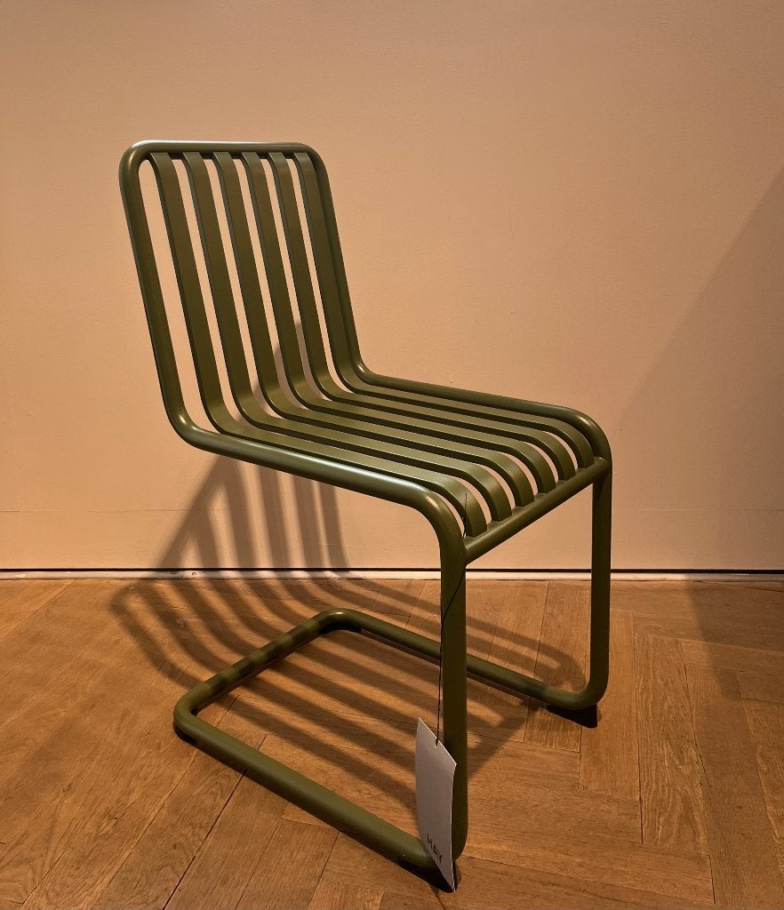 PALISSADE CANTILEVER CHAIR - HAY HOUSE AMSTERDAM, Tuin en Terras, Tuinstoelen, Ophalen, Zo goed als nieuw